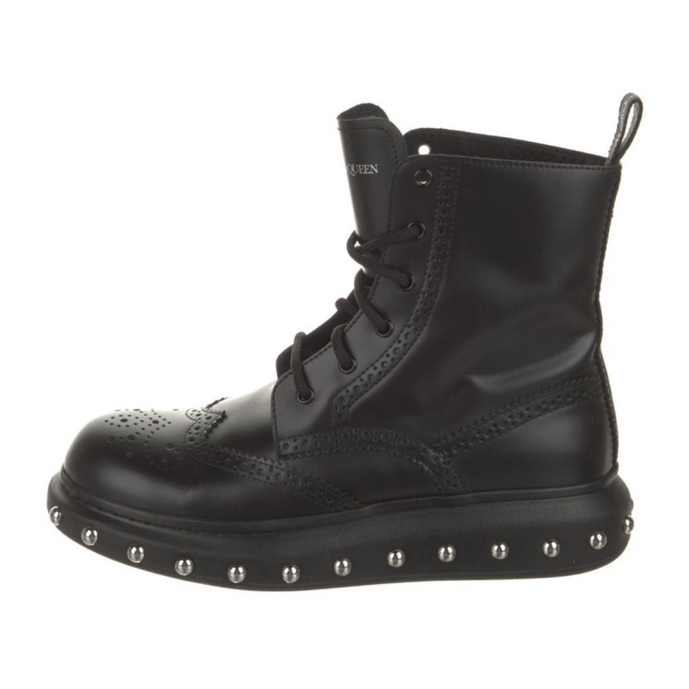 Alexander McQueen Leather Ankle Lace-Up Boots black